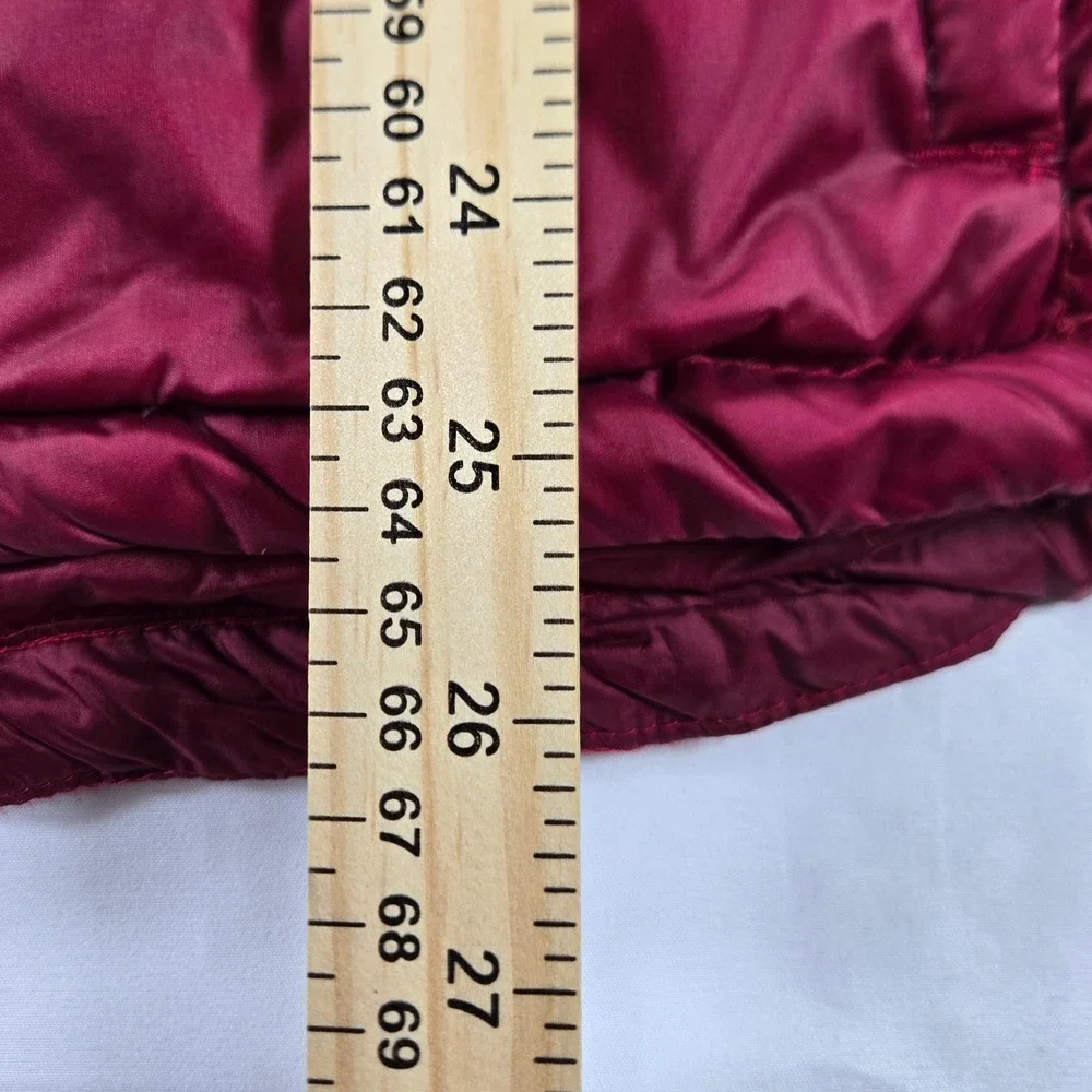 Athleta Womens Medium Goose Down Puffer Vest Berry Red Quilted Smocked Waist